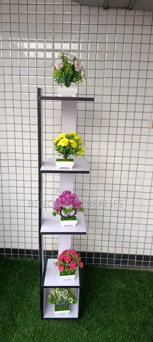 Corner Stands