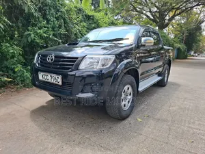 Toyota Hilux 2009 Black
