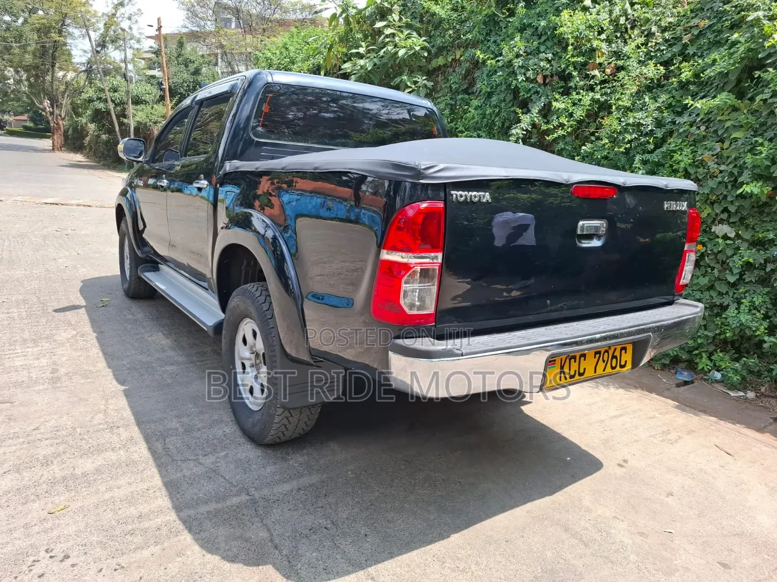 Toyota Hilux 2009 Black
