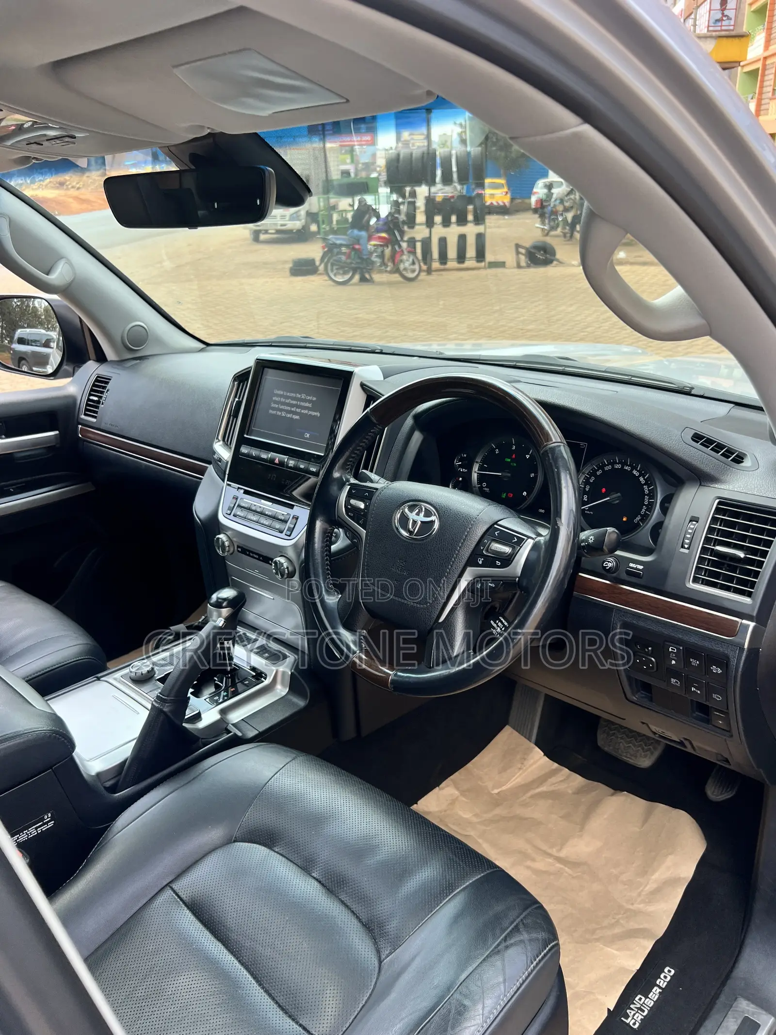 Toyota Land Cruiser 4.5 V8 TD 2019 Silver