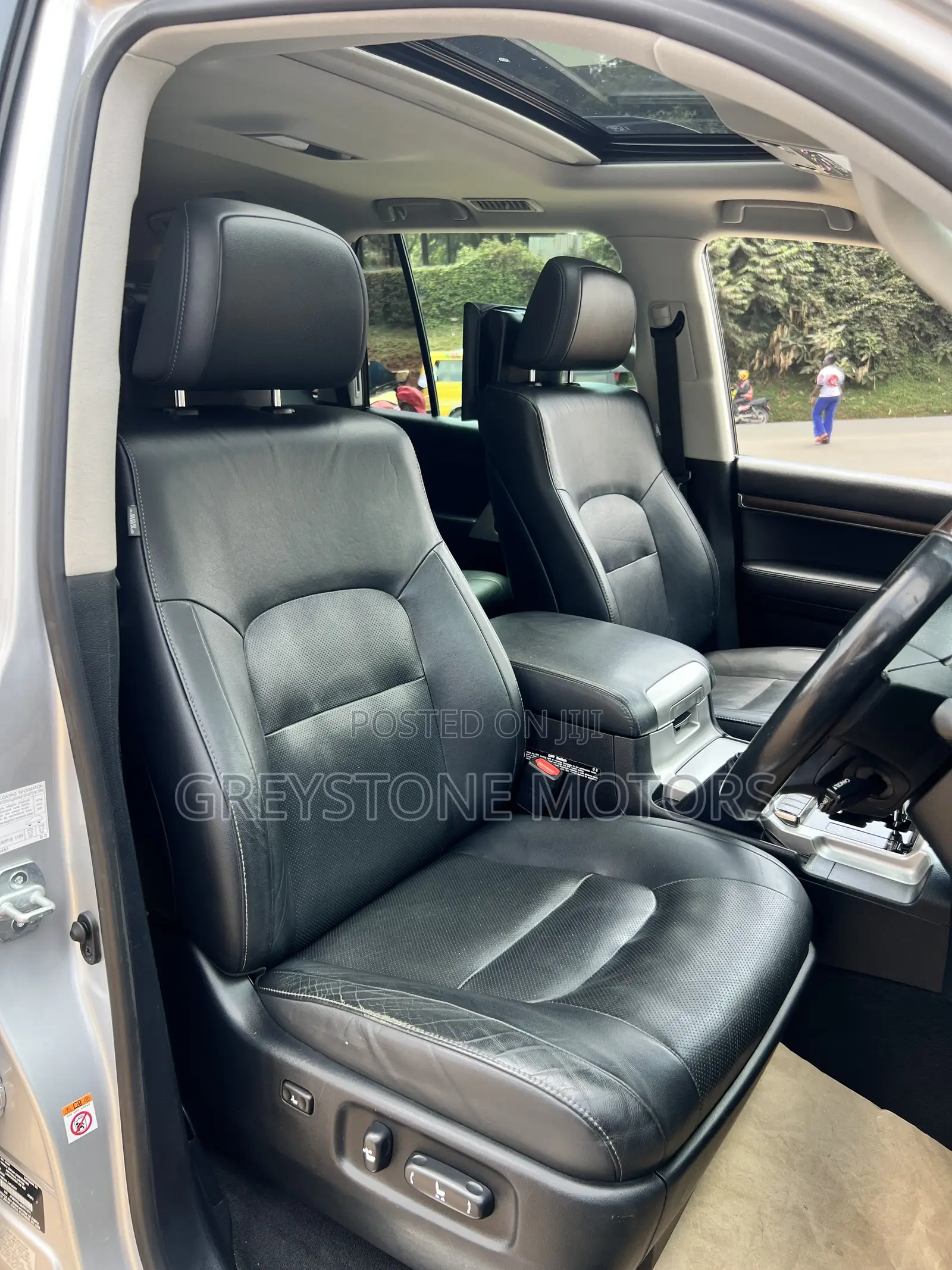 Toyota Land Cruiser 4.5 V8 TD 2019 Silver