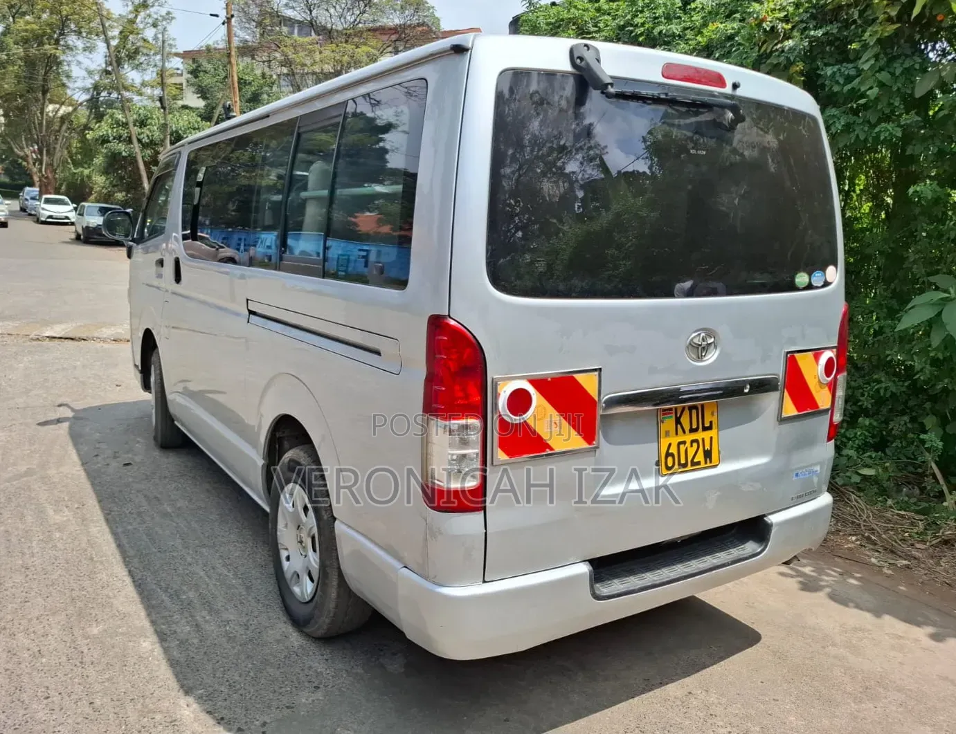Toyota HiAce 2015 Silver