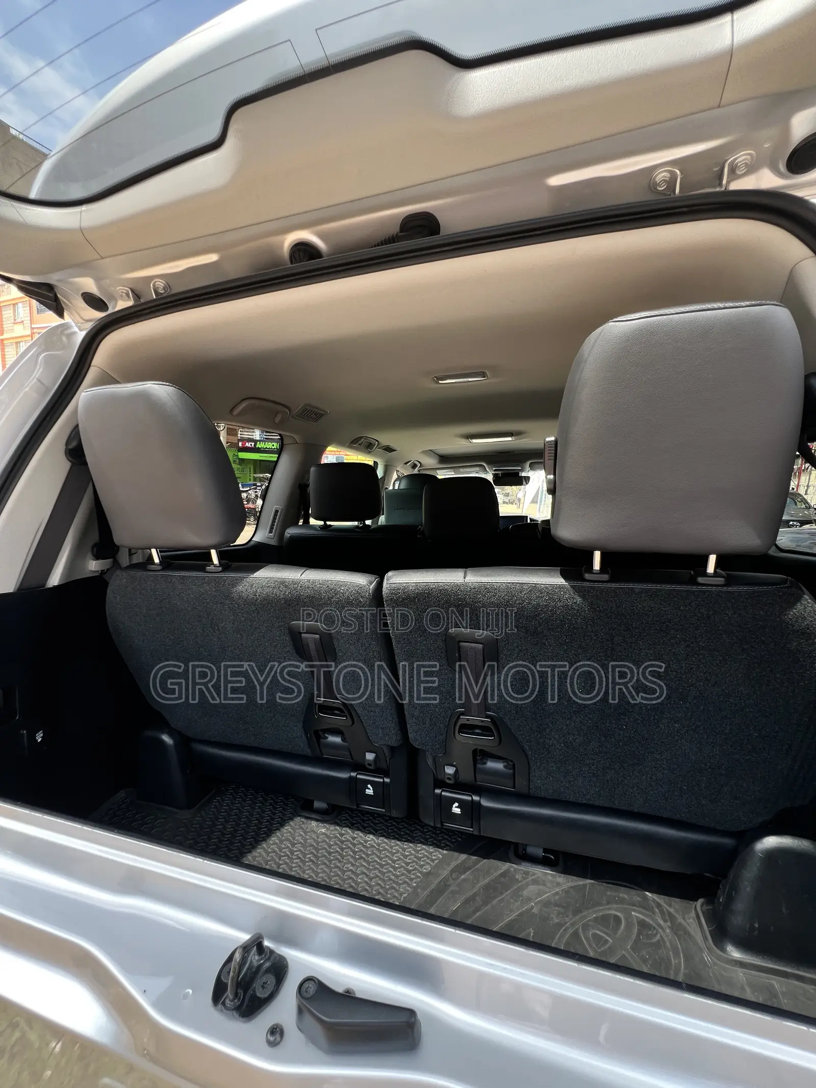 Toyota Land Cruiser 4.5 V8 TD 2019 Silver