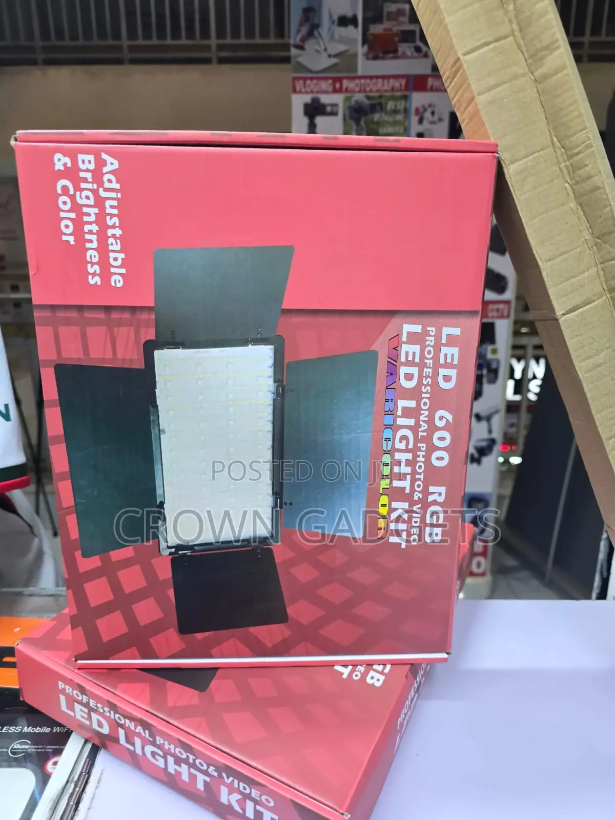LED 600 RGB Photography Light Kit With Stand Remote