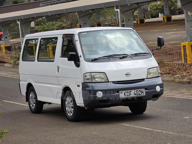 Nissan Vanette 2008 White - thumbnail 2