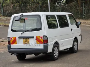 Nissan Vanette 2008 White