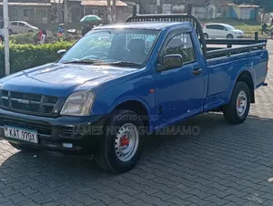 Isuzu D-MAX 2005 Blue