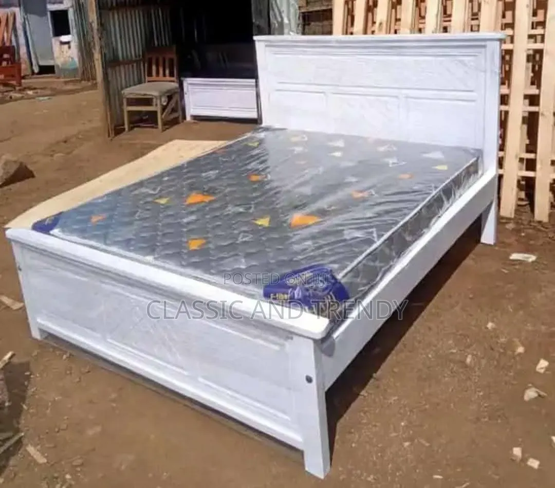 5x6 Wooden White Bed Delivery Freeee