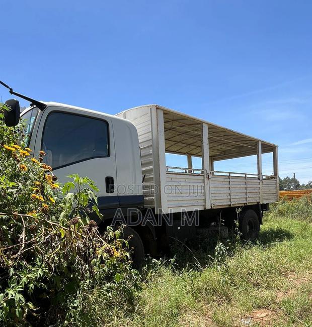 Isuzu FTR 2021 - thumbnail 5