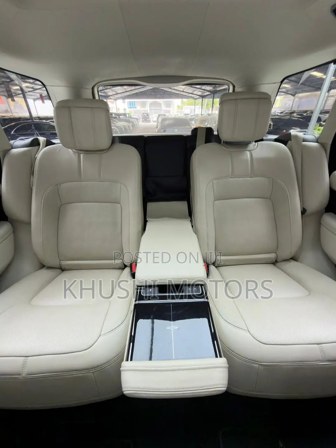 Land Rover Range Rover Vogue 2019 Black
