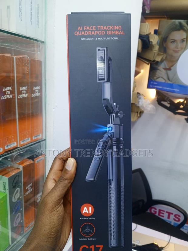 C17 3 in 1 Face Tracking Tripod for Vlogging Live Stream - thumbnail 2