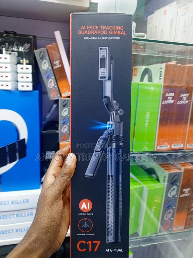 C17 AI Auto Tracking Phone Gimbal With Gesture Control - thumbnail 2