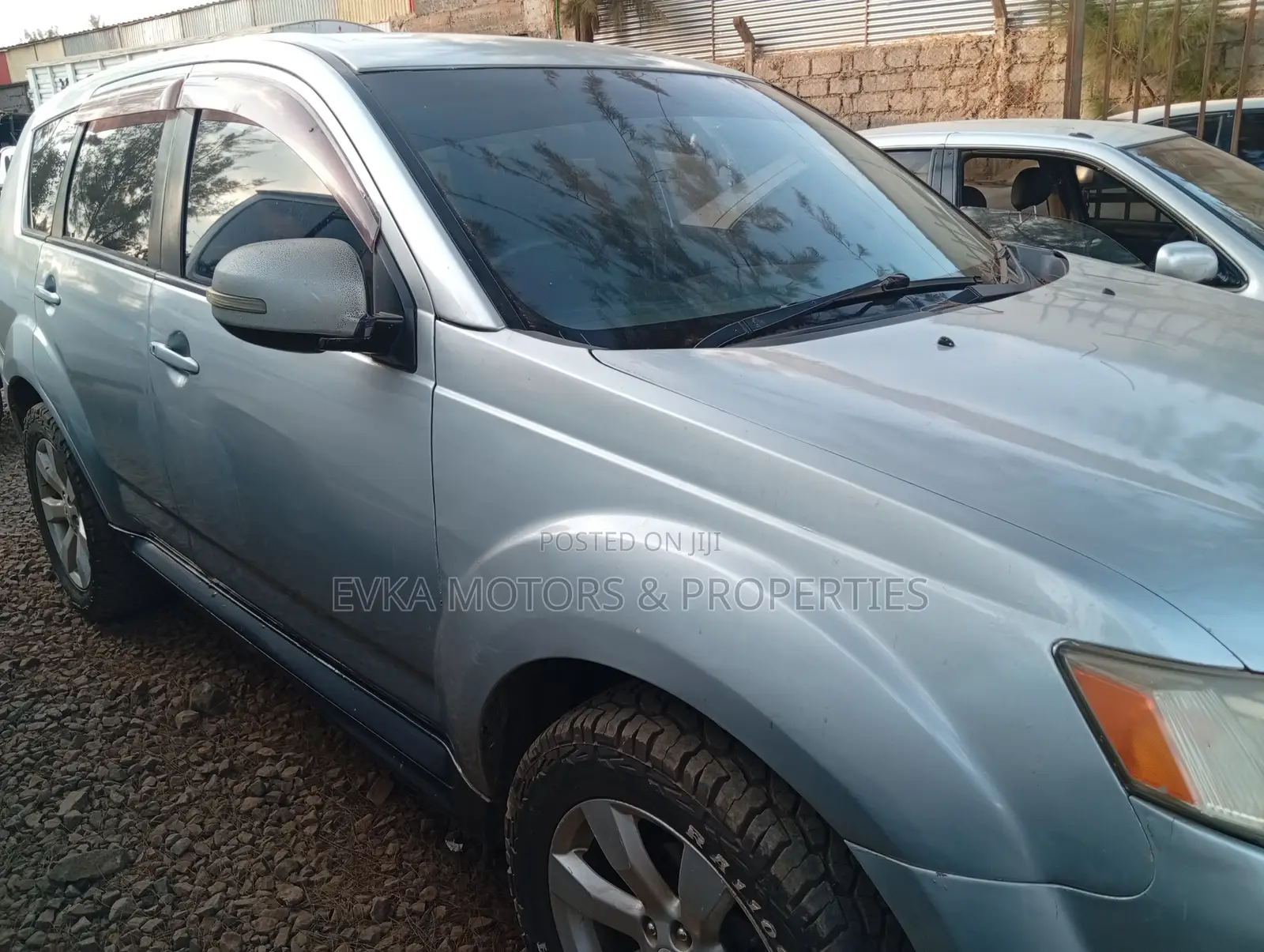 Mitsubishi Outlander 2009 Silver