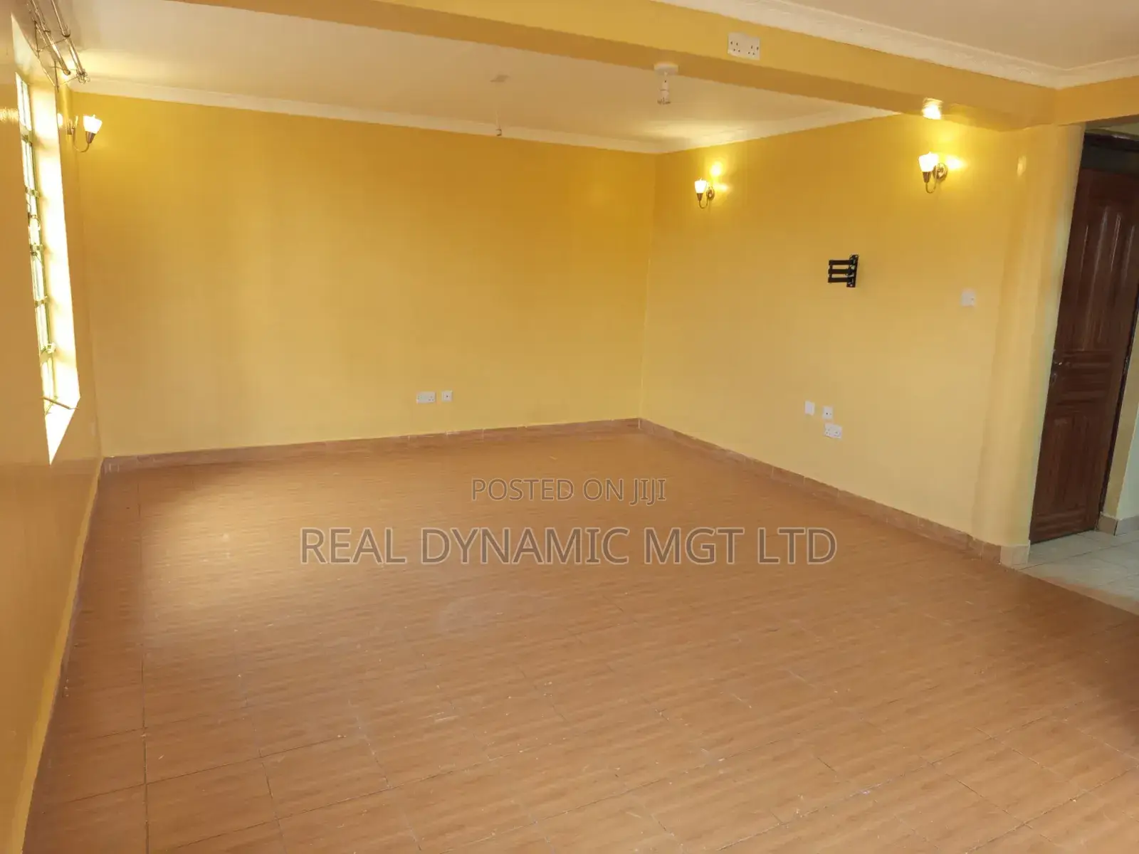 3bdrm Maisonette in Plainsville, Gate B for rent