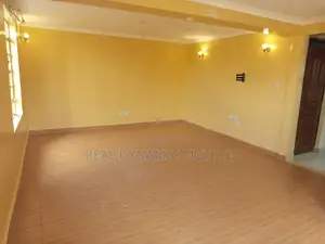 3bdrm Maisonette in Plainsville, Gate B for rent