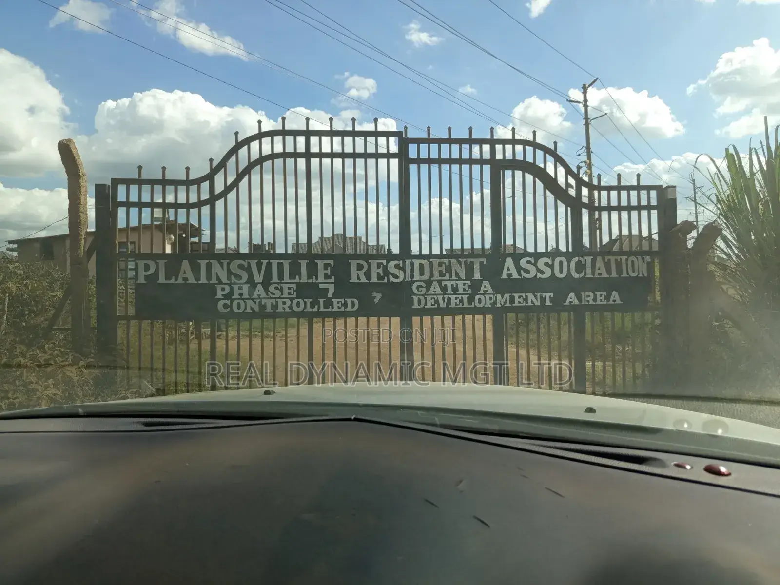 3bdrm Maisonette in Plainsville, Gate B for rent