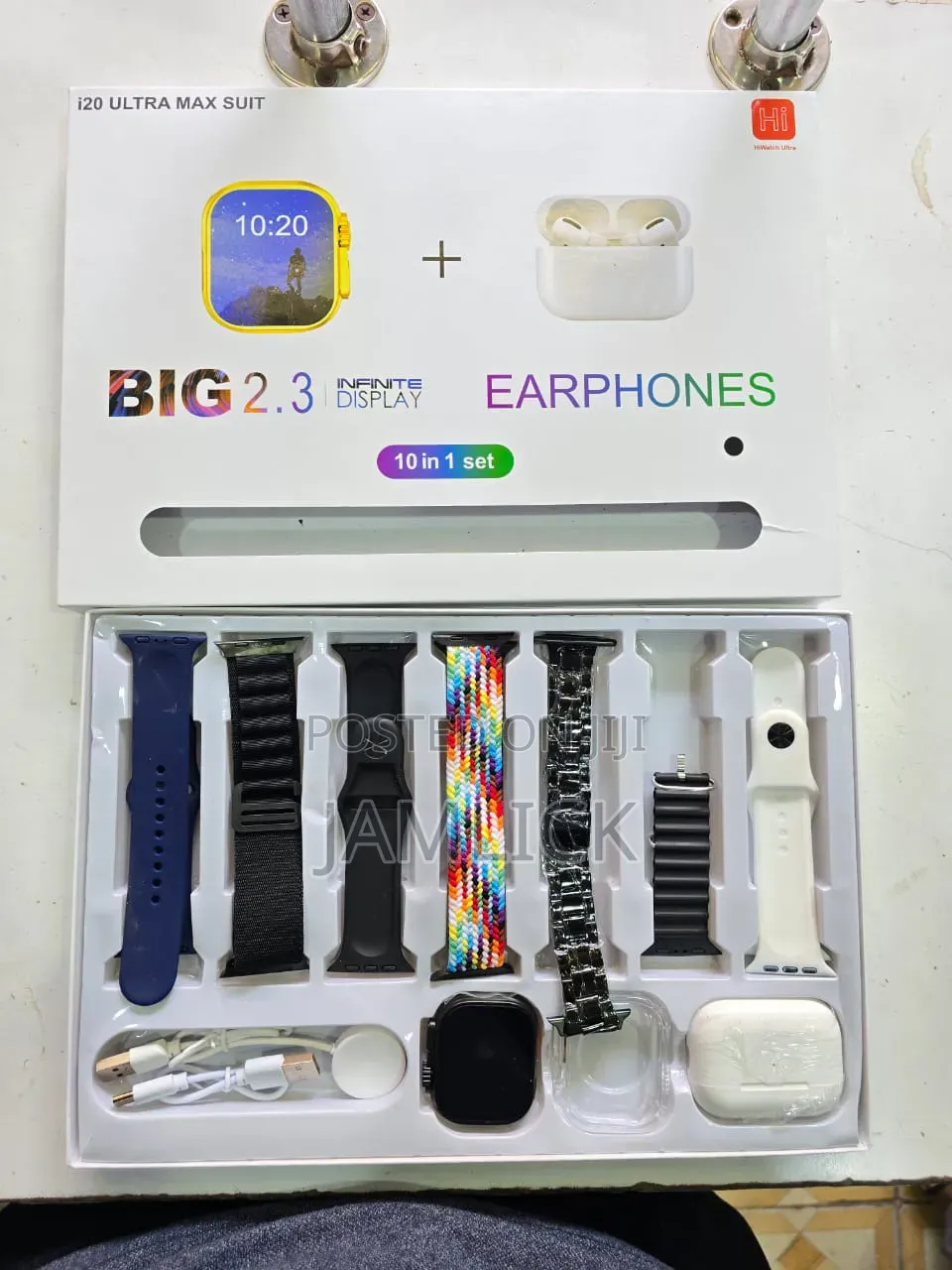 I20 Smart Watch Set With 7 Straps, Wireless Charger Earbuds – EG