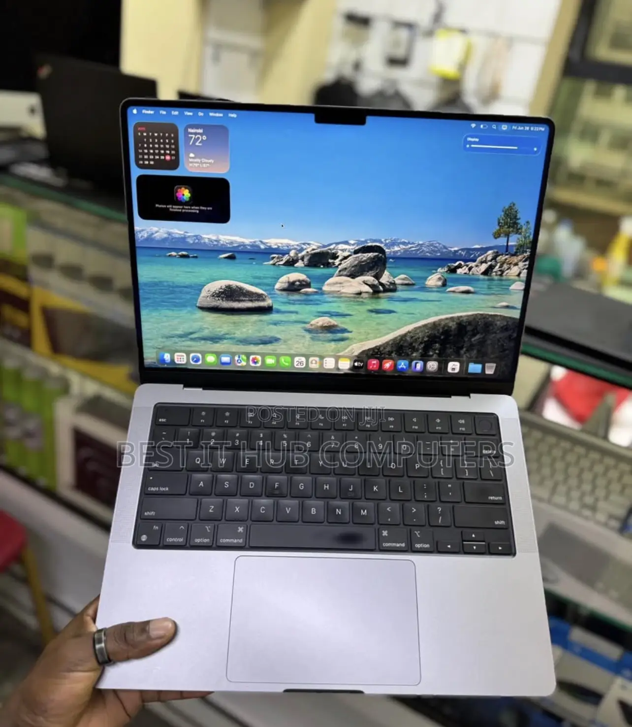 Laptop Apple MacBook Pro 2021 M1 16GB Apple M1 Pro SSD 512GB