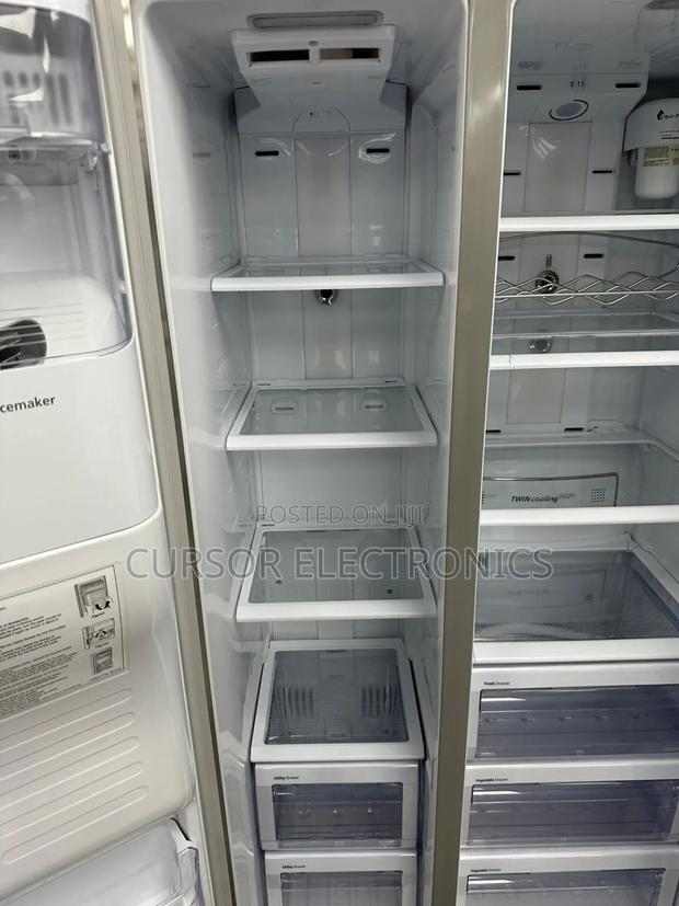 Ex UK Refurbished Refrigerator - thumbnail 4