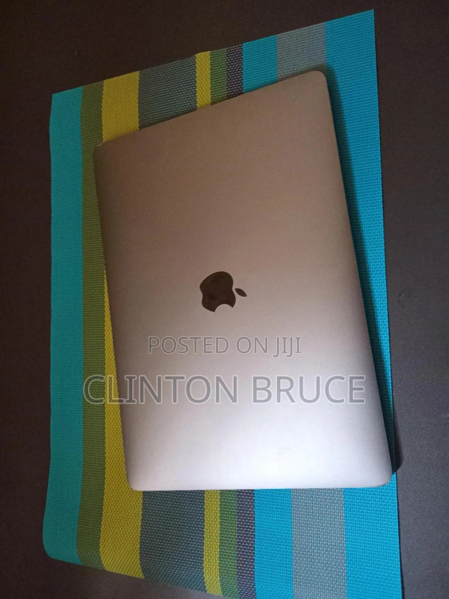 Laptop Apple MacBook Pro 16GB Intel Core i7 SSD 256GB