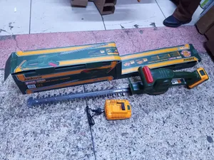 Jadever 20V Cordless Lithium Ion Hedge Trimmer