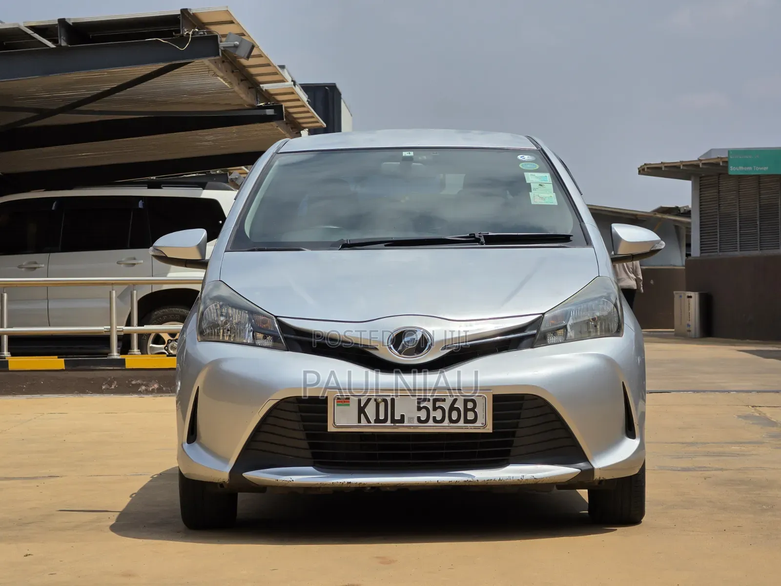 Toyota Vitz 2015