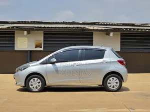 Toyota Vitz 2015