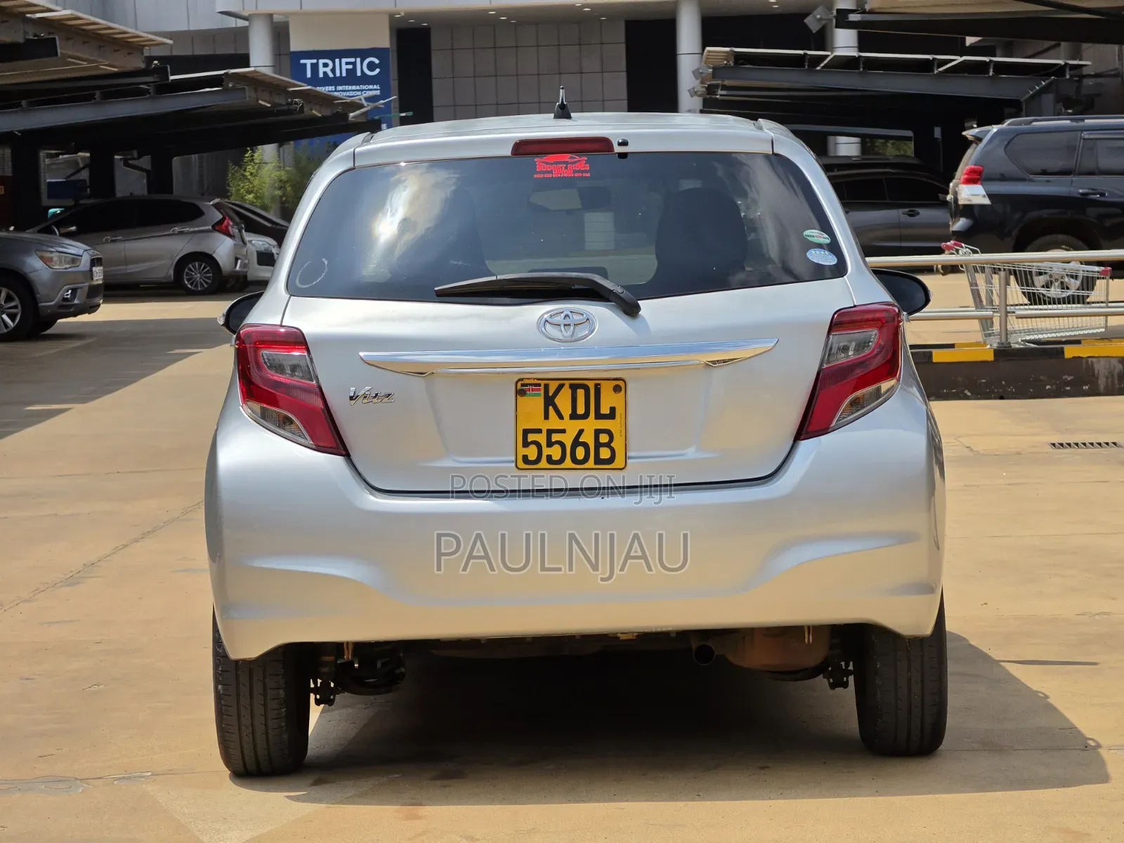 Toyota Vitz 2015