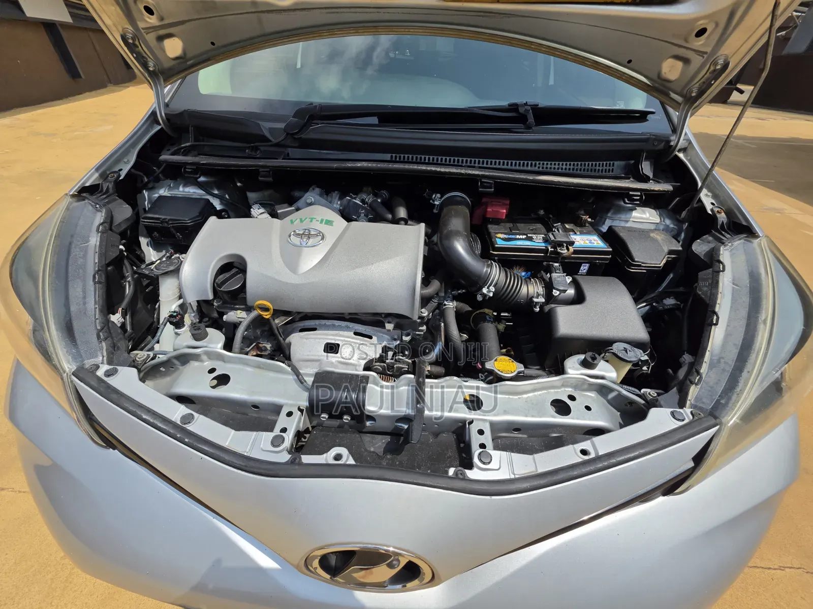Toyota Vitz 2015