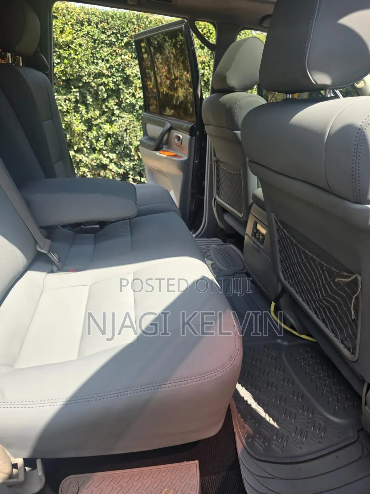 Toyota Land Cruiser 2005 Gray