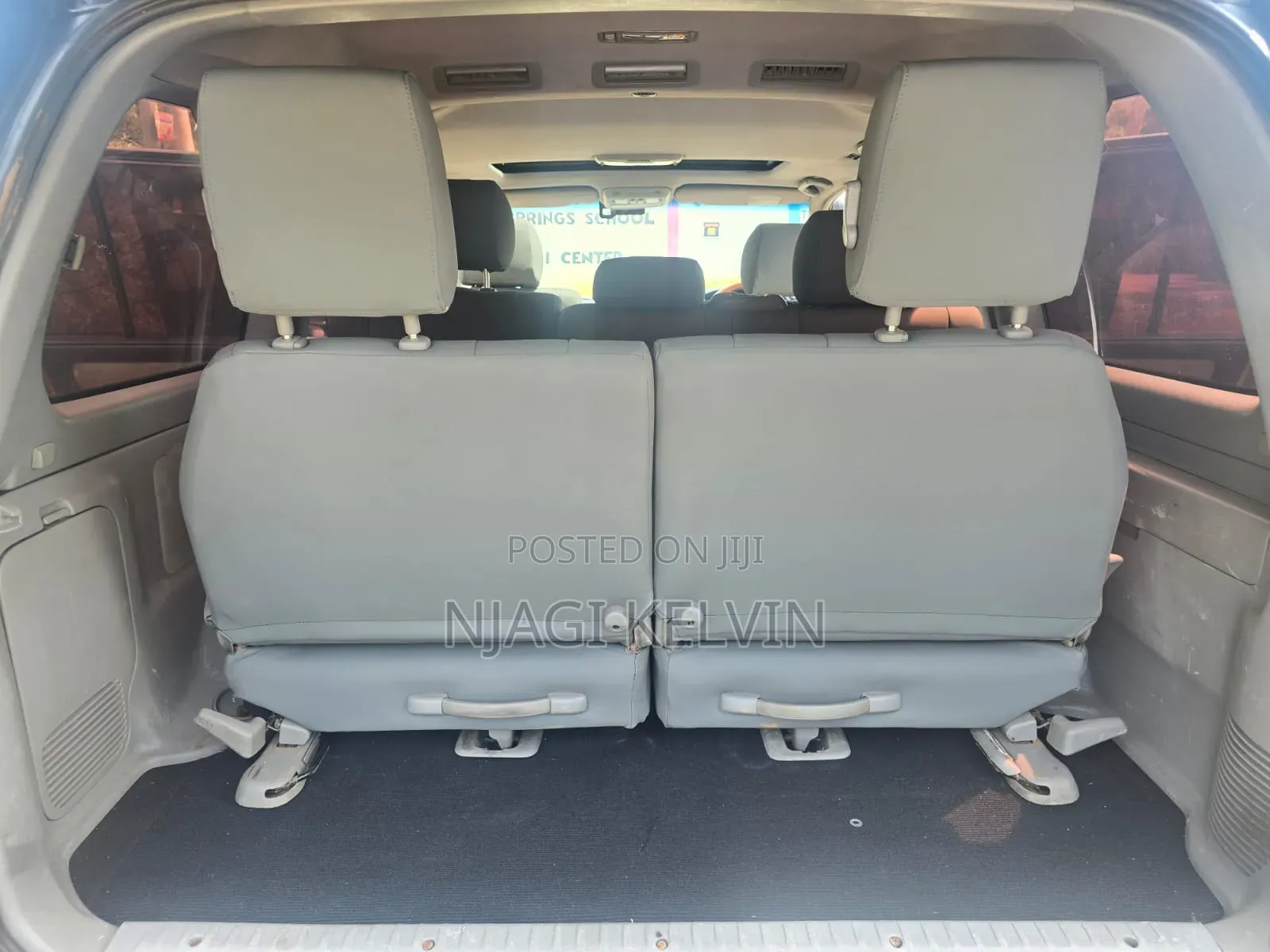 Toyota Land Cruiser 2005 Gray