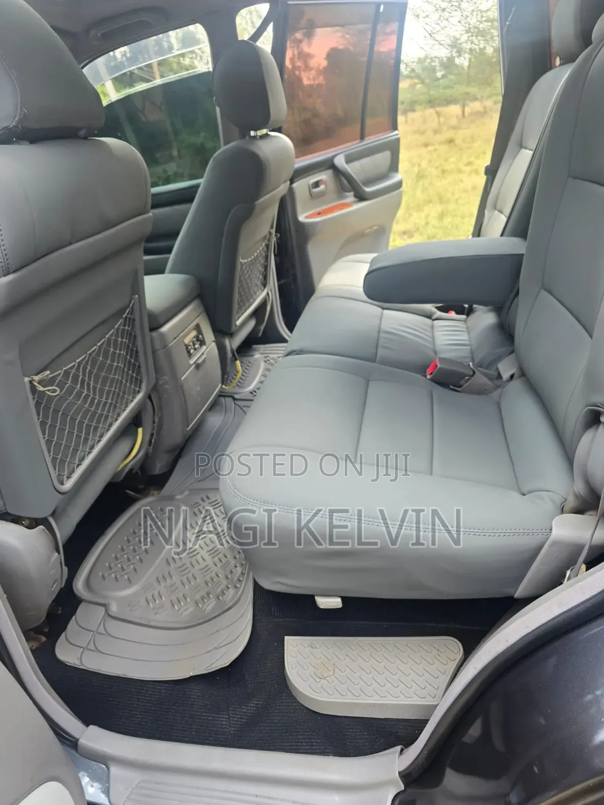 Toyota Land Cruiser 2005 Gray