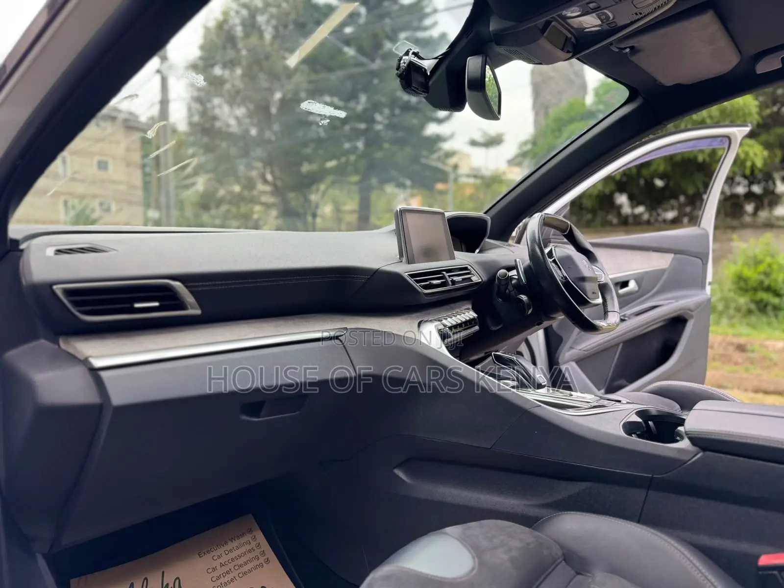 Peugeot 5008 2019 White