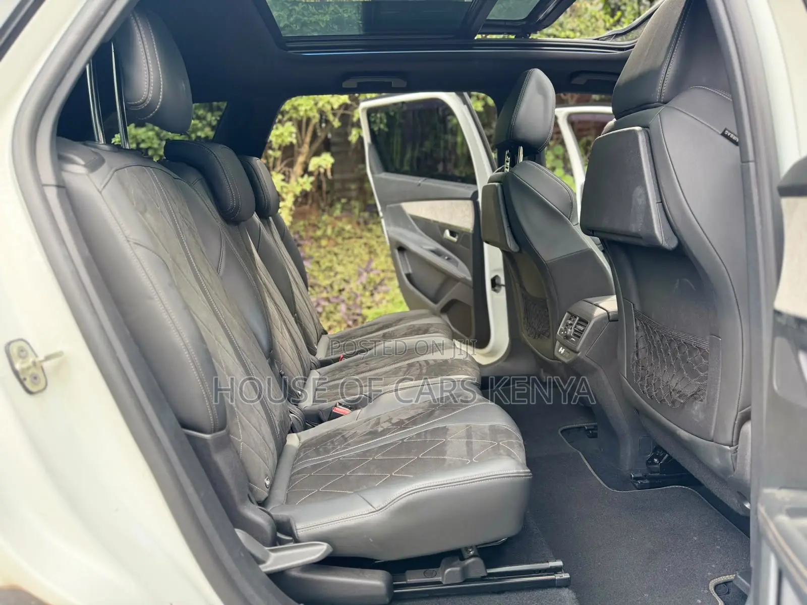 Peugeot 5008 2019 White