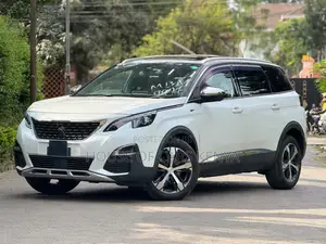 Peugeot 5008 2019 White