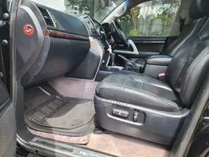 Toyota Land Cruiser Prado 2012 Black