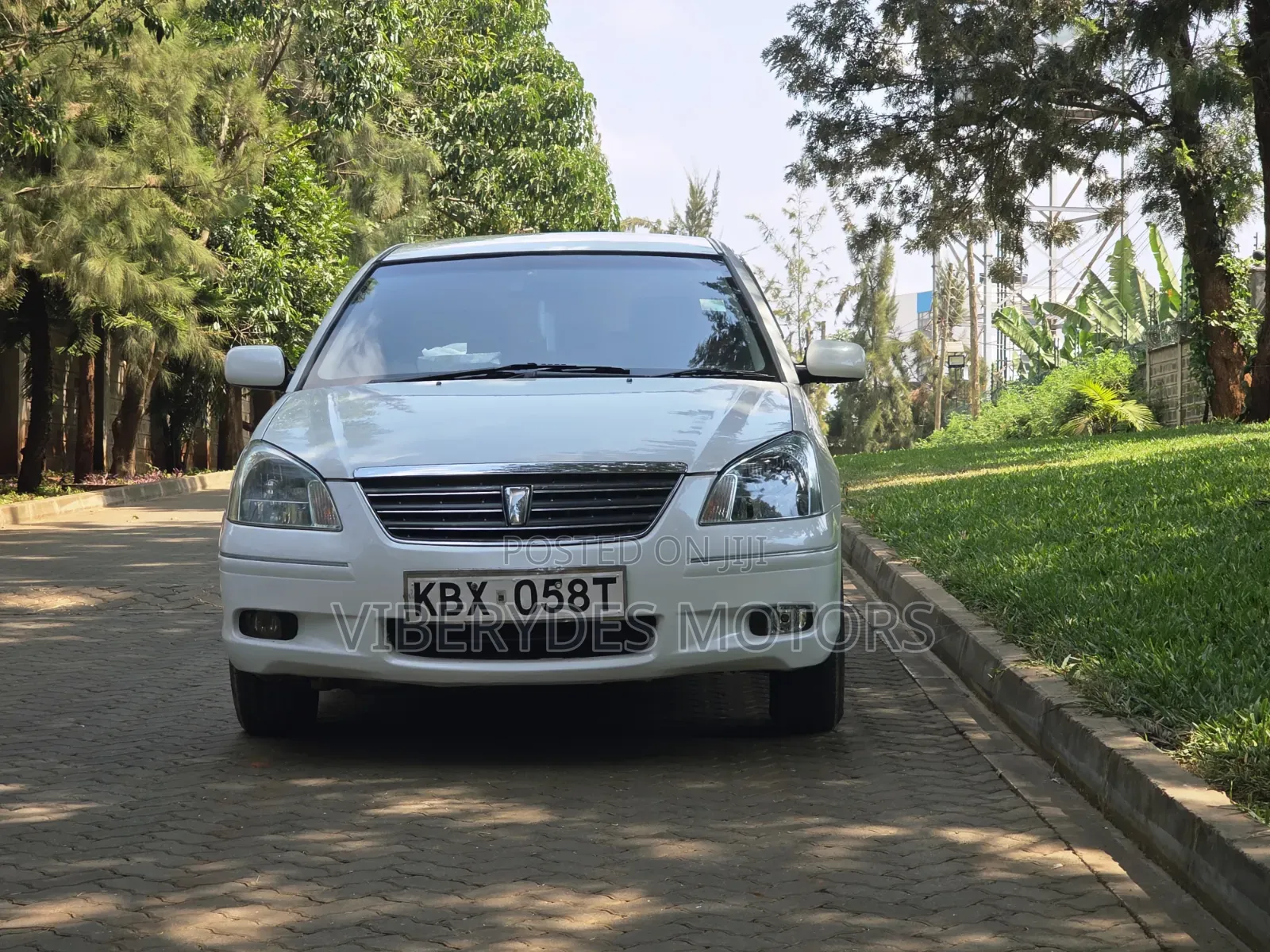 Toyota Premio 2009 White