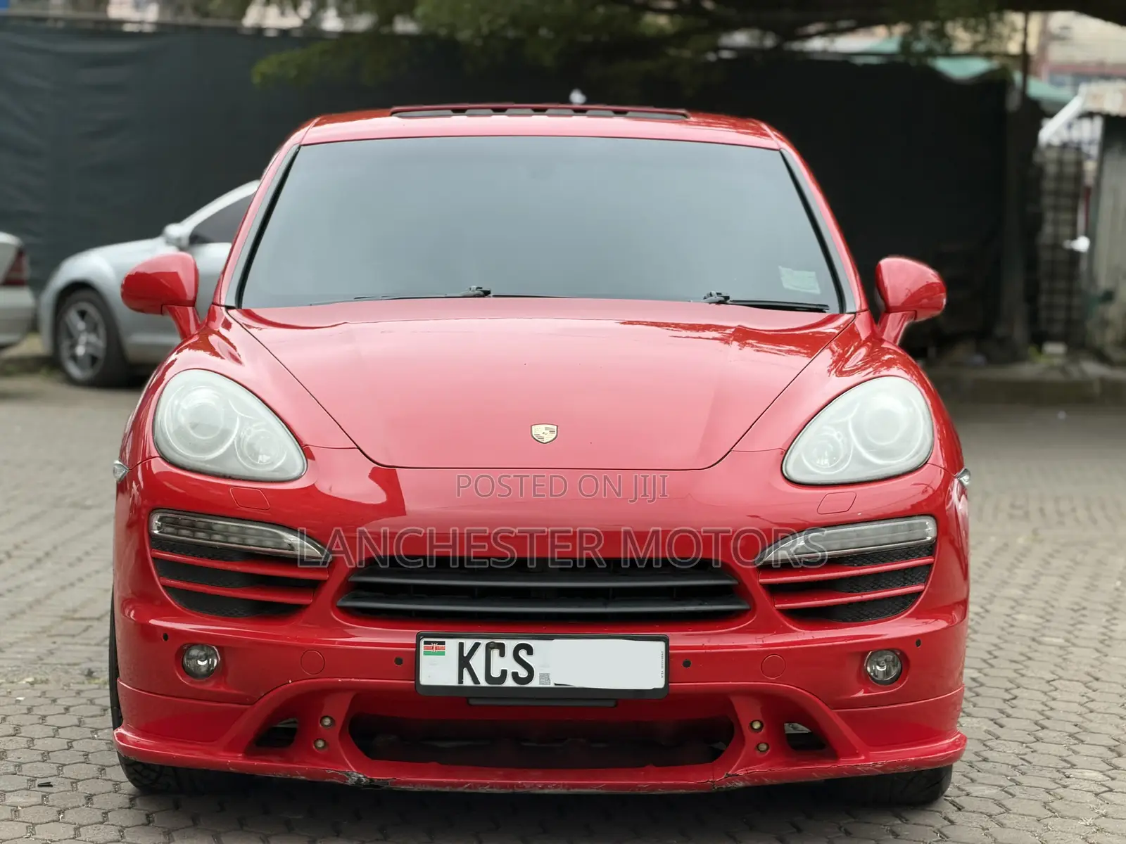 Porsche Cayenne 2013 Red