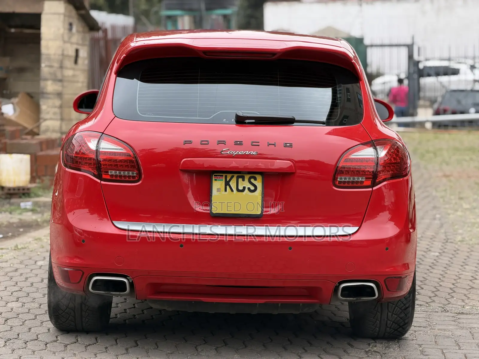 Porsche Cayenne 2013 Red