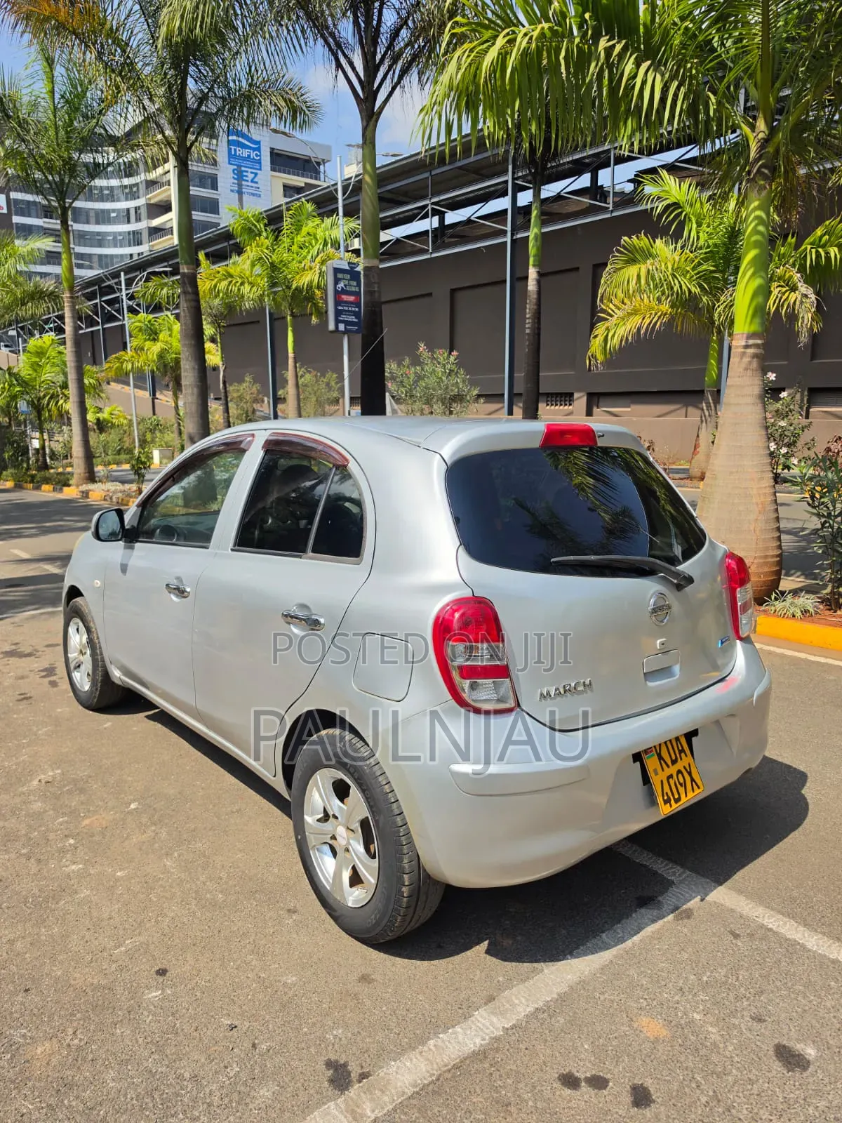 Nissan March 2014