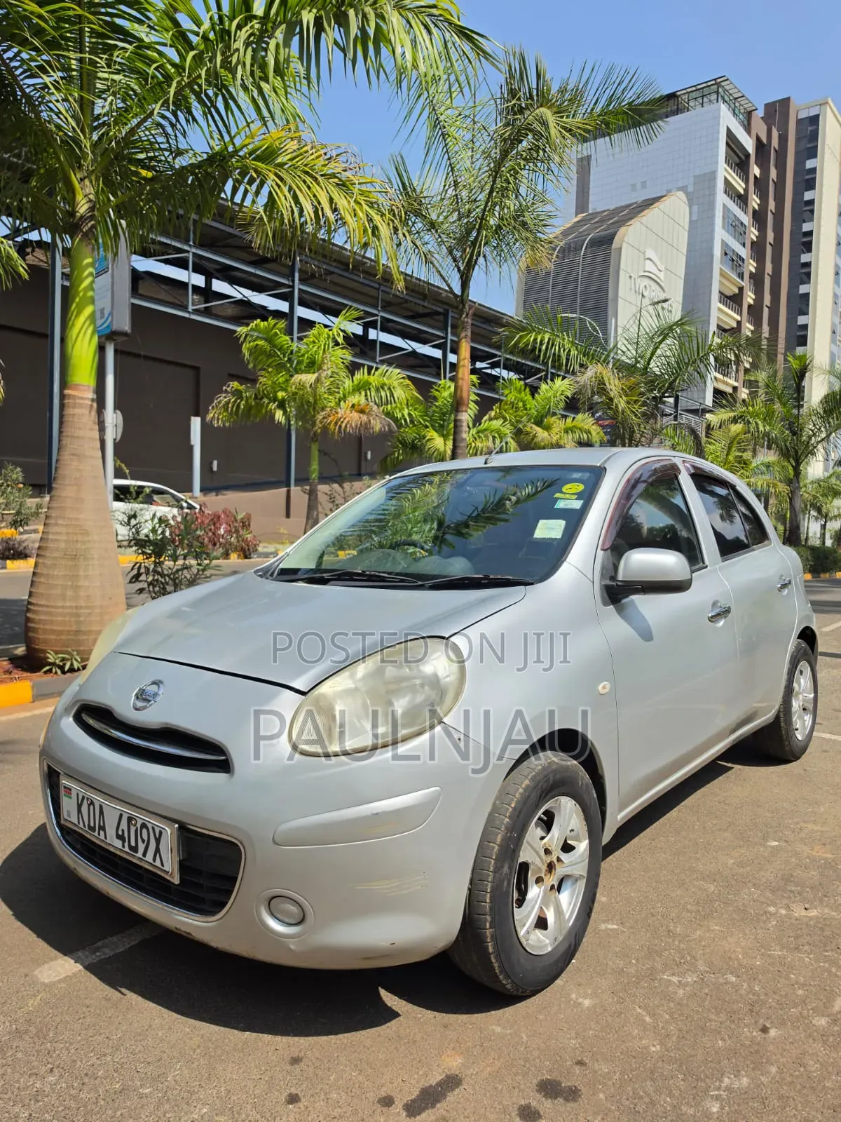 Nissan March 2014