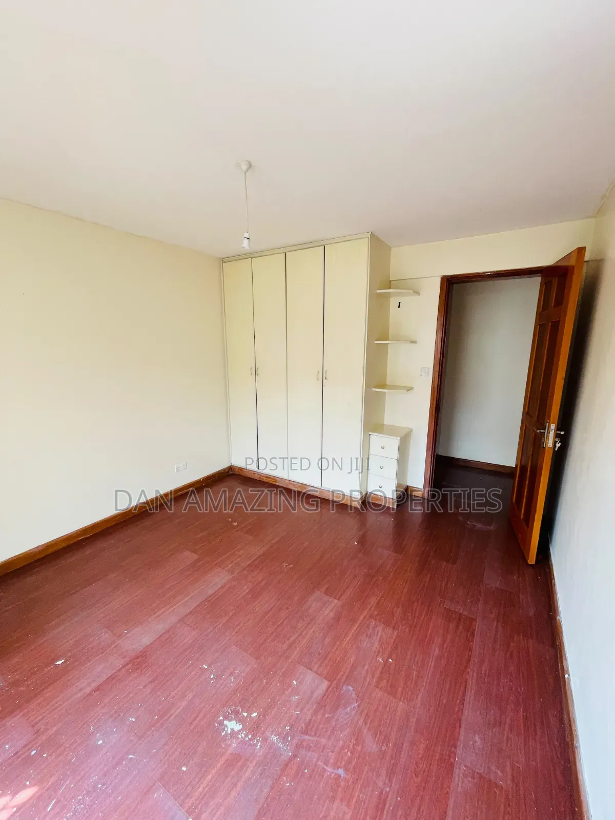 3bdrm Apartment in Githunguri Rd, Kileleshwa for rent