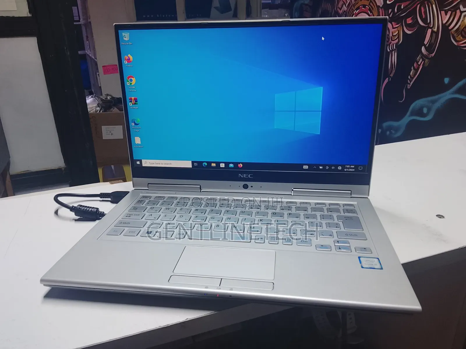Laptop NEC 8GB Intel Core i5 SSD 128GB