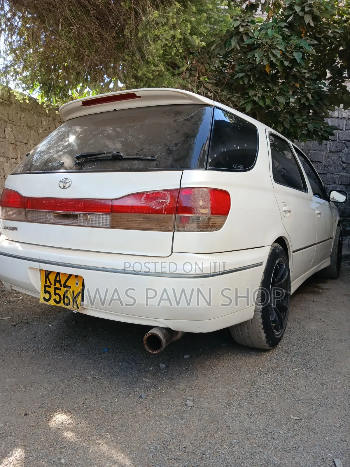 Toyota Vista 2000 White