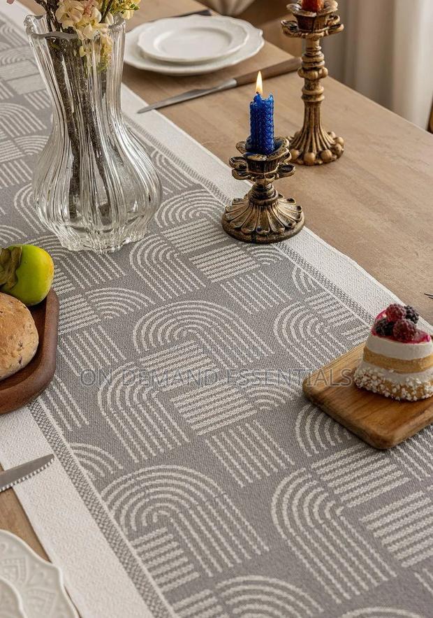 Transform Your Dining Table With Timeless Elegance Table Runner - thumbnail 6