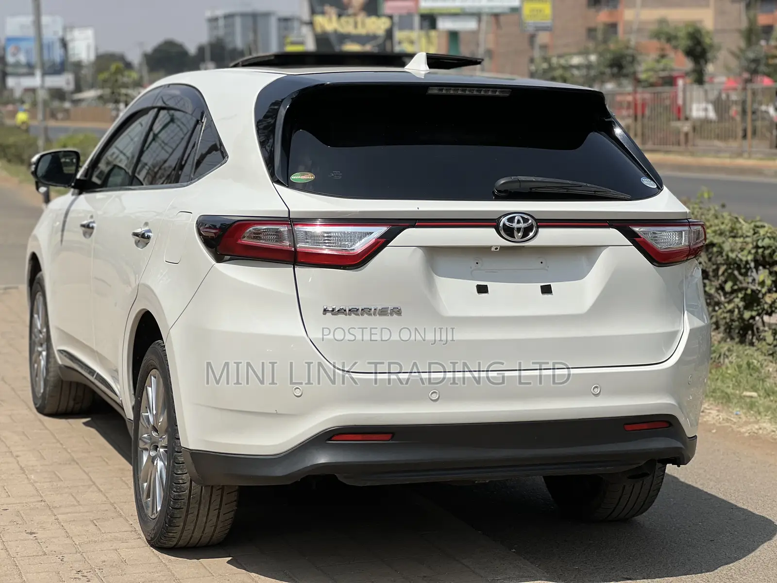 Toyota Harrier 2.0 2018 Pearl
