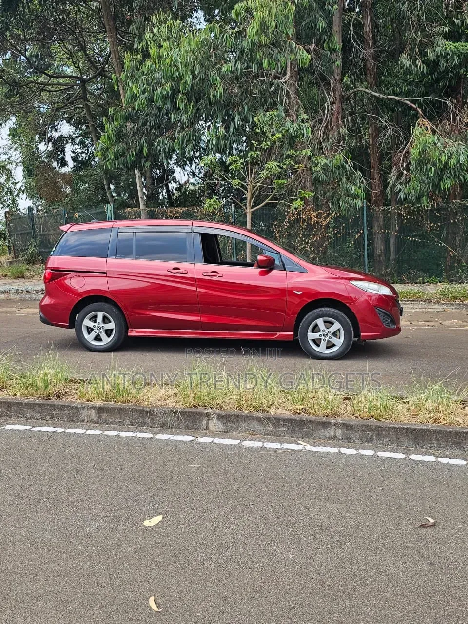 Mazda Premacy 2014 Red
