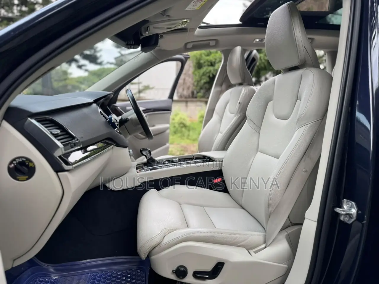 Volvo XC90 2019 Blue