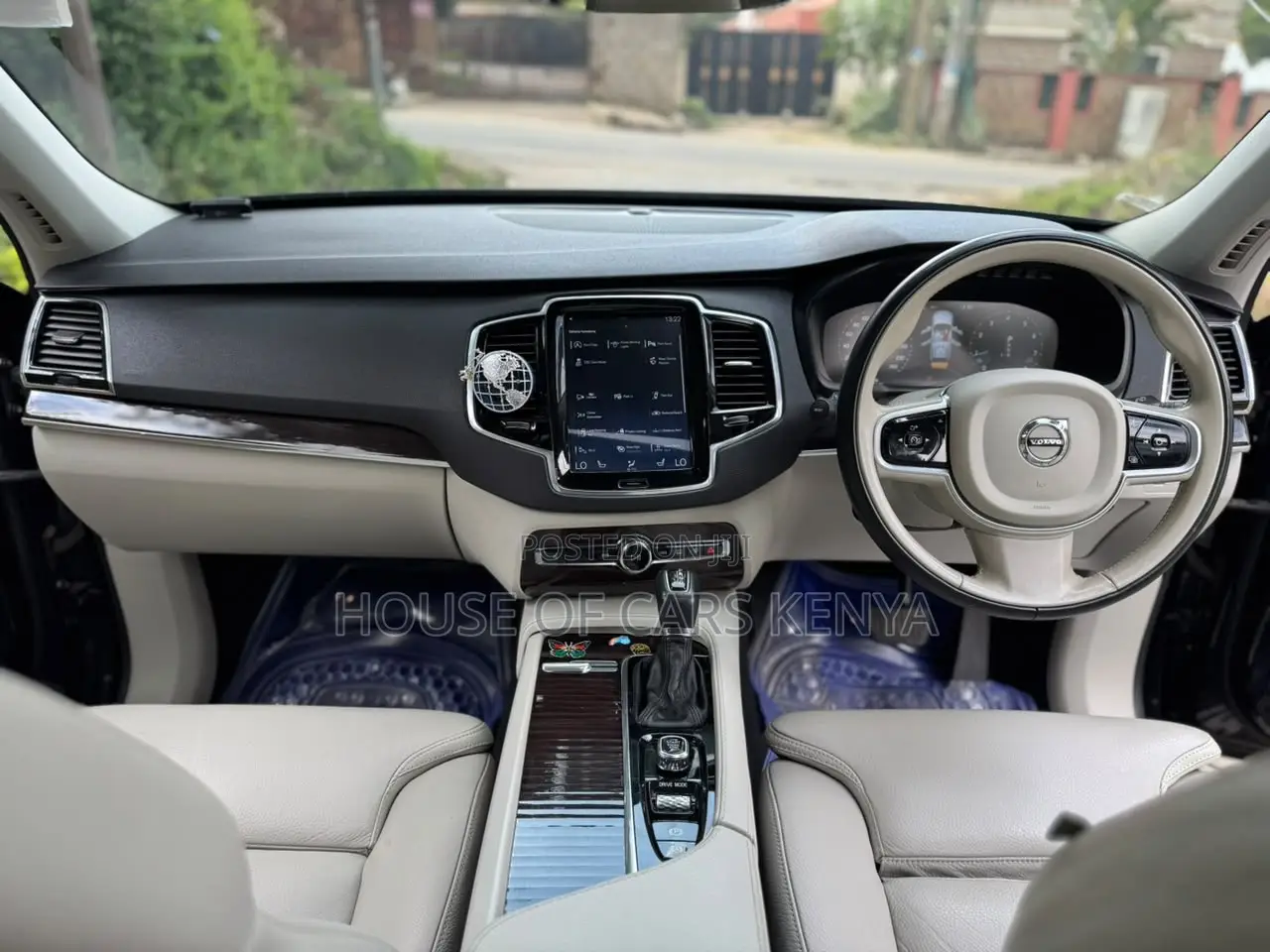 Volvo XC90 2019 Blue