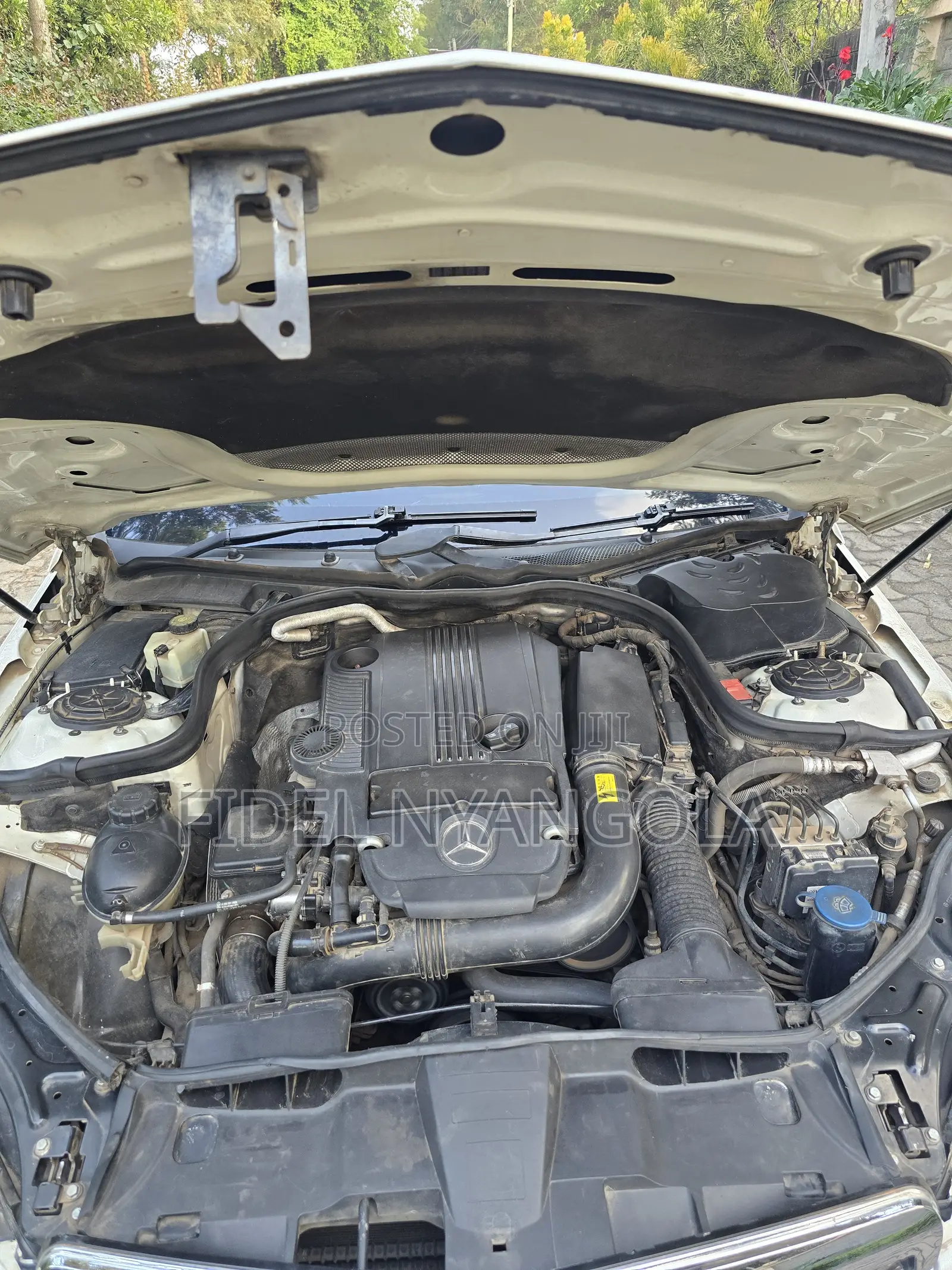Mercedes-Benz E250 2011 White